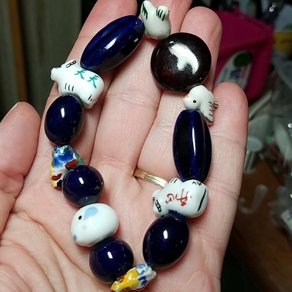 Blue White Cat Dog Flower Ceramic Stretch 10"